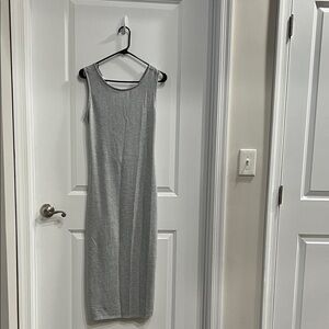 Chic Gray Sleeveless Midi Dress